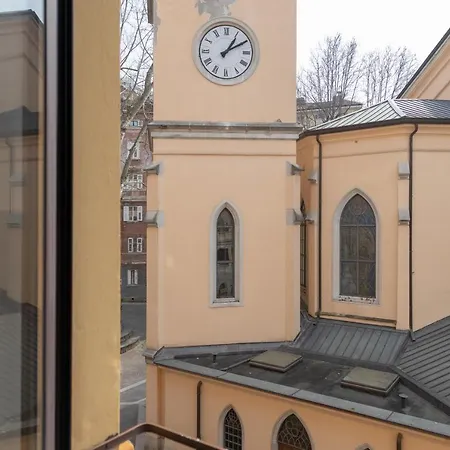 Con Parcheggio A Trieste, Foscolo * Trieste