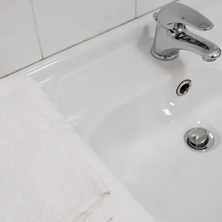 Con Parcheggio A Trieste, Foscolo Appartamento Trieste