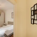 公寓 Un Risveglio In Rima, Foscolo A *
