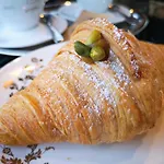 Un Risveglio In Rima, Foscolo A 公寓 *