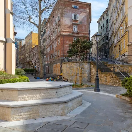 Un Risveglio In Rima, Foscolo A * Trieste